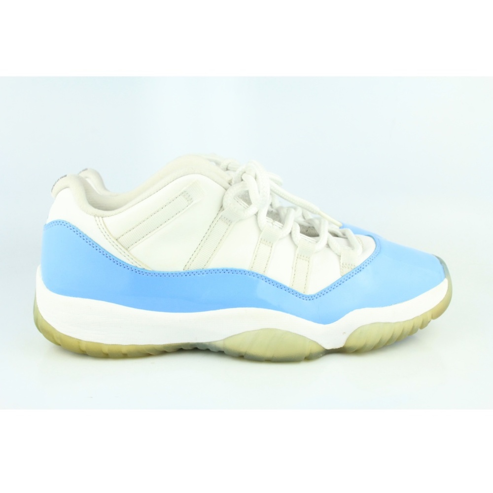 2017 JORDAN RETRO LOW 11 UNIVERSITY BLUE 10 (USED)